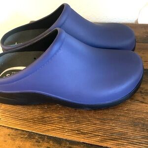 Dansko Purple Clogs 9W